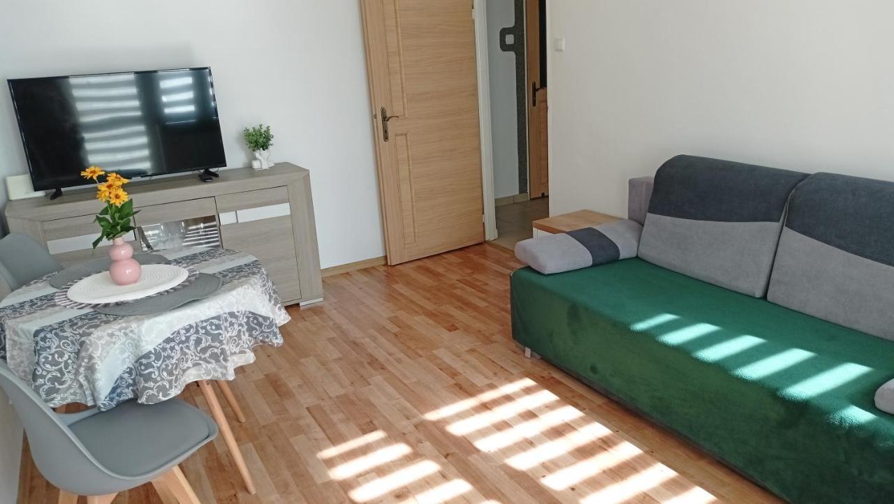 Udane Wczasy Apartment Gizycko Bagian luar foto